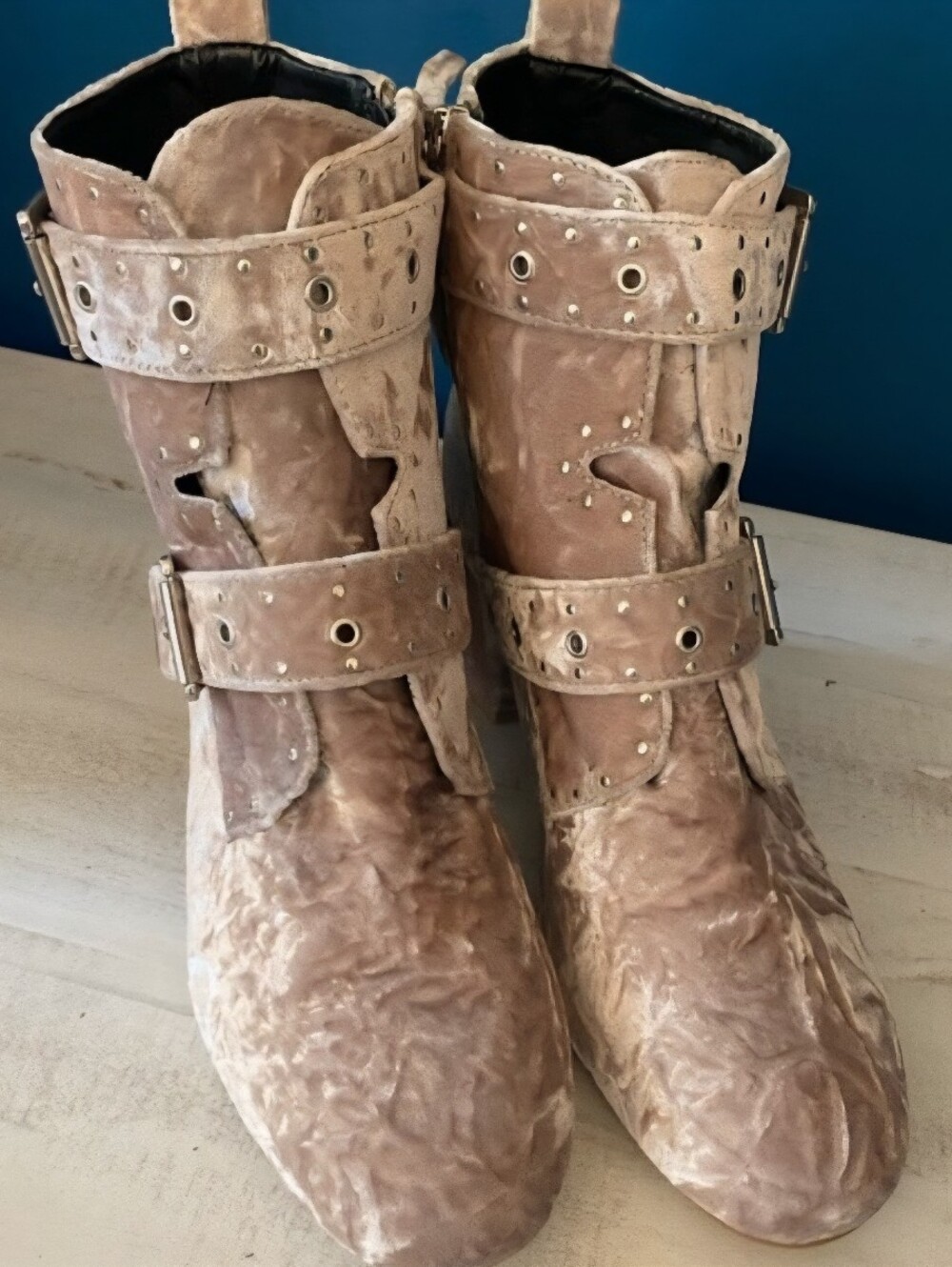 Rebecca Minkoff Logan Womens Size 9.5M Suede Buckle Ankle Booties in Blush